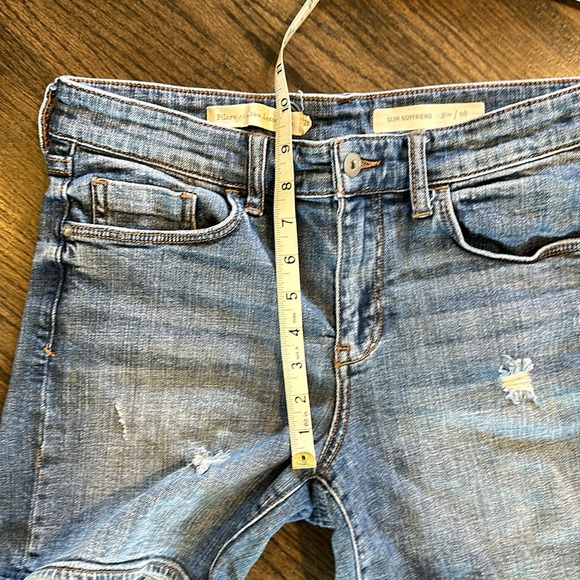 Anthropologie Pilcro Slim Boyfriend Distressed Jean Denim Shorts 28 EUC - Picture 3 of 8